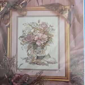 Candamar Designs Floral Vase Cross Stitch Kit 50626 Cotton Aida Cloth & Floss